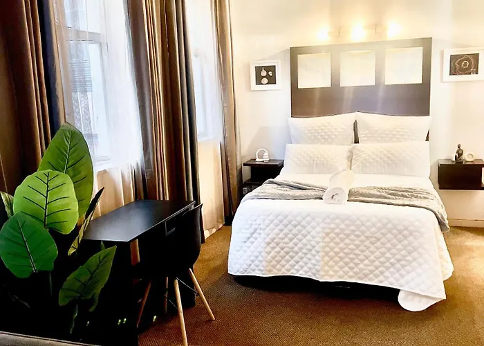 Mapungubwe Diamond'S Hotel